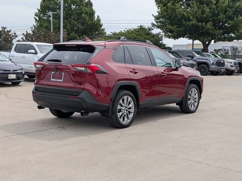 Used 2025 Toyota RAV4 XLE Premium w/ Weather Package AWD/4WD image 5