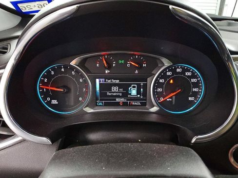 Used 2018 Chevrolet Malibu Premier w/ Premier Sun and Wheel Package FWD image 10