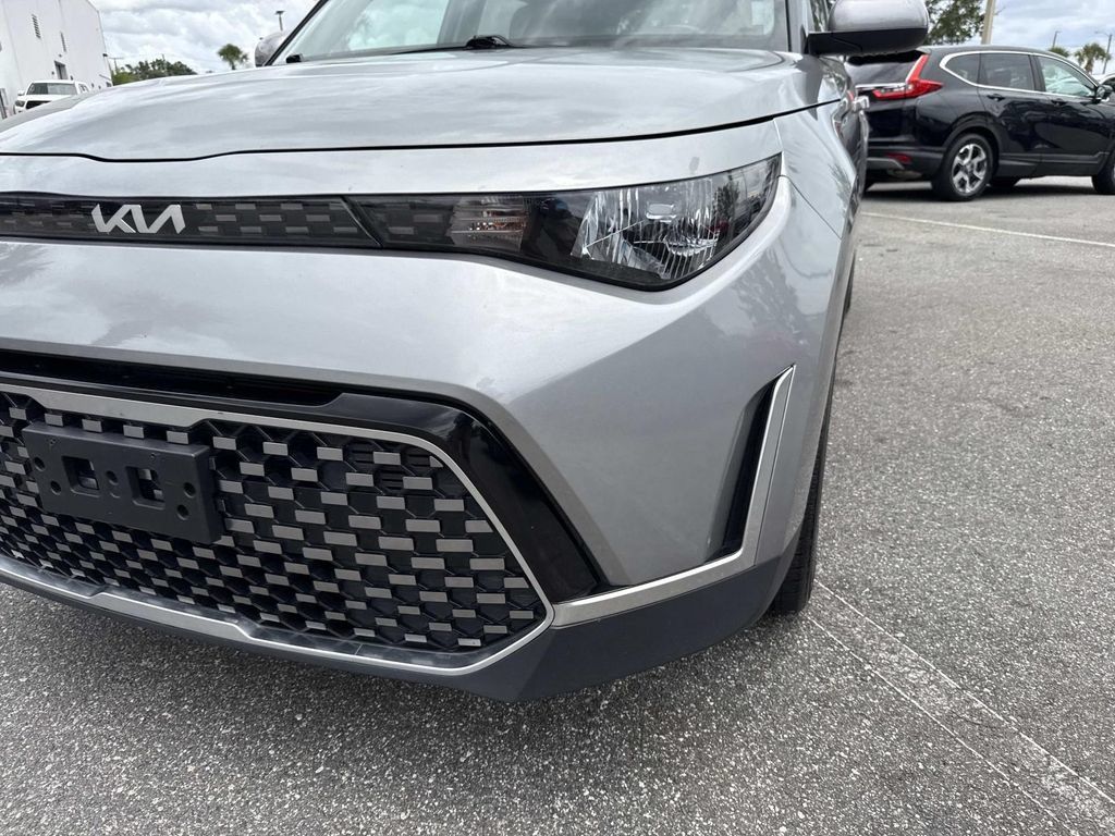 Used 2024 Kia Soul EX w/ Option Group 015 FWD image 10