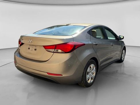 Used 2016 Hyundai Elantra SE FWD image 5