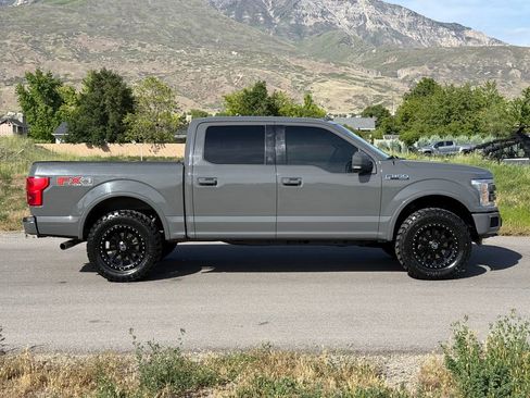 Used 2018 Ford F150 Lariat w/ Equipment Group 502A Luxury AWD/4WD image 8