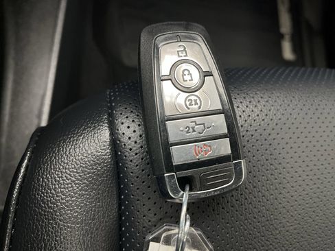 Certified 2023 Ford F150 Lariat w/ Equipment Group 502A High image 31