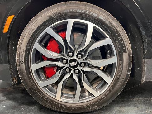 Used 2025 Cadillac XT5 Sportv w/ Technology Package image 7