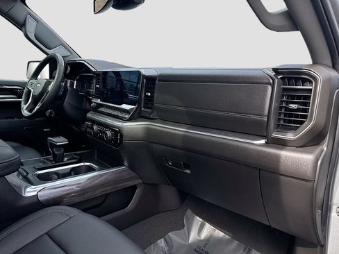 Used 2024 Chevrolet Silverado 1500 LTZ w/ LTZ Premium Texas Edition AWD/4WD image 31