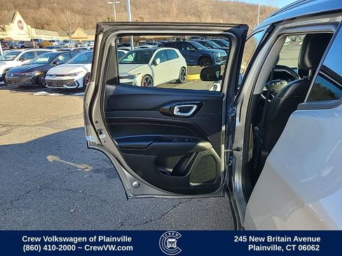 Used 2022 Jeep Compass Trailhawk image 46