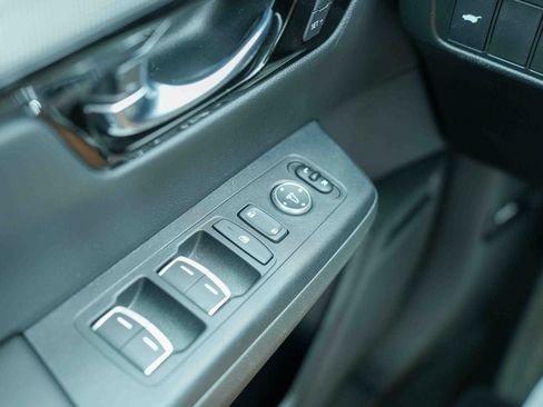 Used 2026 Honda CR-V EX-L image 32