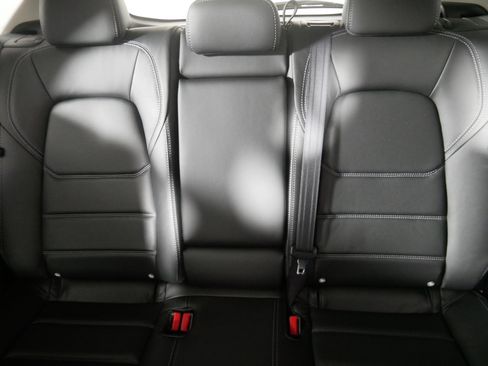 New 2025 MAZDA CX-5 AWD 2.5 S w/ Preferred Package image 3