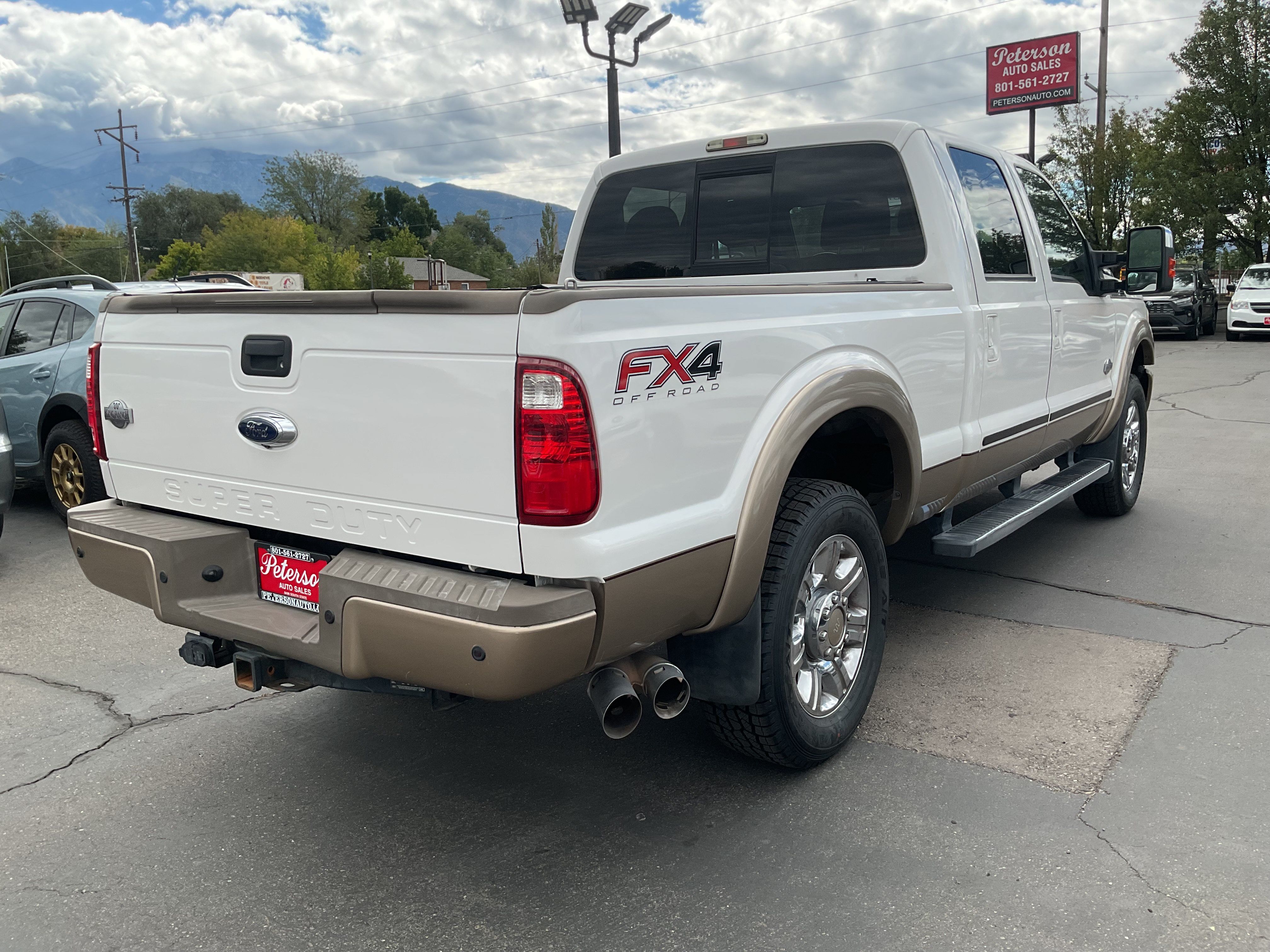 Used 2013 Ford F250 King Ranch w/ King Ranch w/Chrome Pkg AWD/4WD image 6