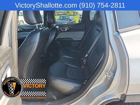 Certified 2024 Jeep Compass Latitude AWD/4WD image 23