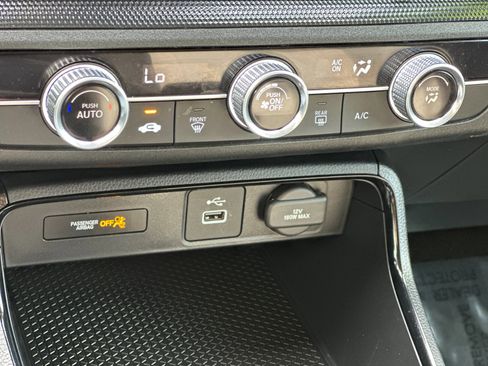 Used 2023 Honda CR-V LX image 20