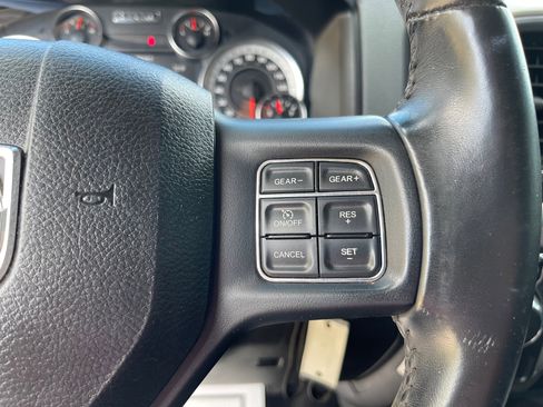 Used 2019 RAM 1500 Big Horn image 14