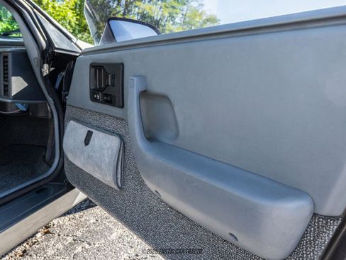 Used 1986 Pontiac Fiero GT image 65