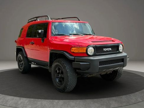 Used 2012 Toyota FJ Cruiser 4WD w/ Trail Teams Special Edition image 3