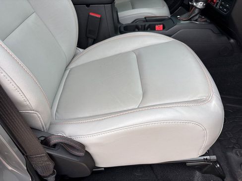 Used 2023 Jeep Gladiator Mojave w/ LED Lighting Group image 27