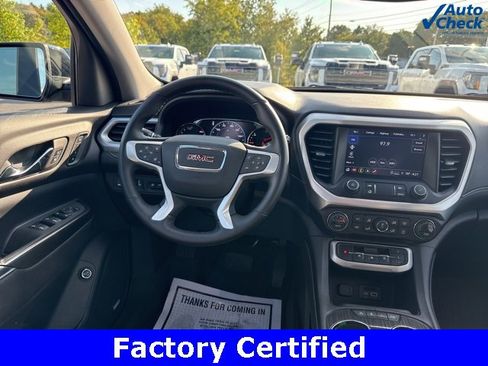 Certified 2023 GMC Acadia SLT w/ Elevation Edition image 15