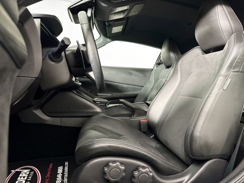 Used 2024 Nissan Z Performance w/ Floor Mat Package RWD image 16