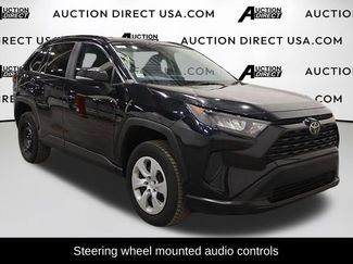 Used 2021 Toyota RAV4 LE video 2