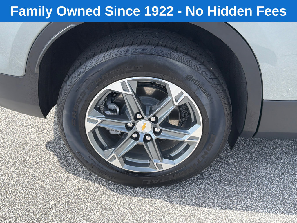 Used 2024 Chevrolet Blazer LT w/ Convenience Package FWD image 17