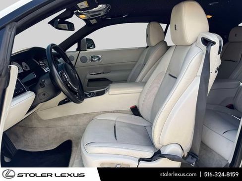 Used 2017 Rolls-Royce Wraith RWD image 17