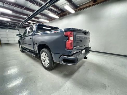 Certified 2022 Chevrolet Silverado 1500 Custom AWD/4WD image 6