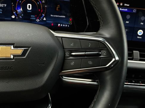 Used 2025 Chevrolet Equinox LT FWD image 33