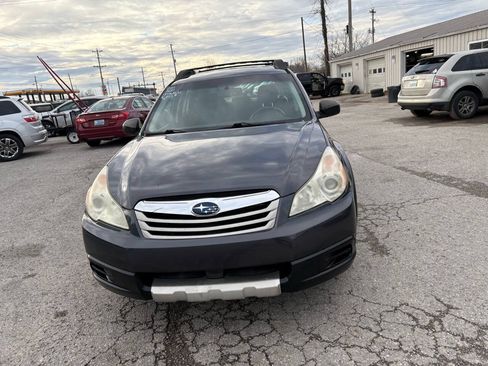 Used 2011 Subaru Outback 2.5i AWD/4WD image 5