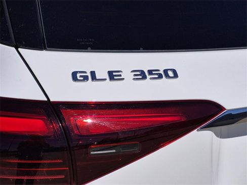 Certified 2024 Mercedes-Benz GLE 350 4MATIC image 11
