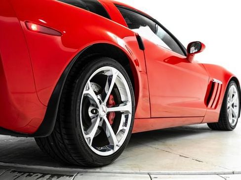 Used 2012 Chevrolet Corvette Grand Sport w/ 3LT Preferred Equipment Group image 13