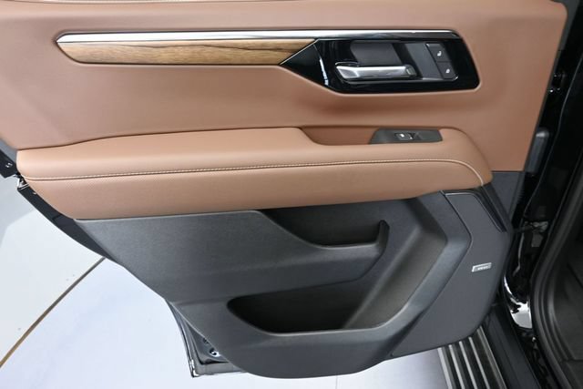 New 2026 Chevrolet Tahoe High Country AWD/4WD image 26