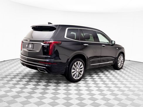Certified 2024 Cadillac XT6 Premium Luxury w/ Technology Package image 9