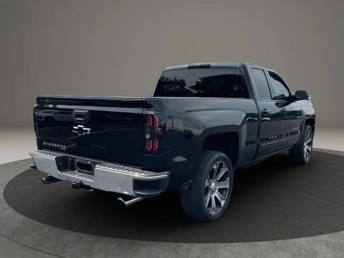 Used 2019 Chevrolet Silverado 1500 LT w/ All Star Edition AWD/4WD image 5
