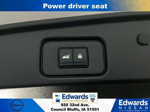 Used 2024 Nissan Pathfinder Platinum AWD/4WD image 14