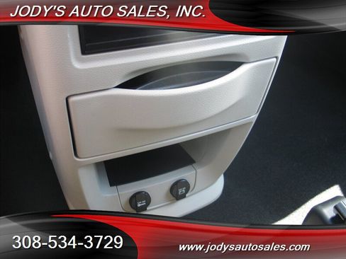 Used 2017 Dodge Grand Caravan SE w/ Power Window Group FWD image 18
