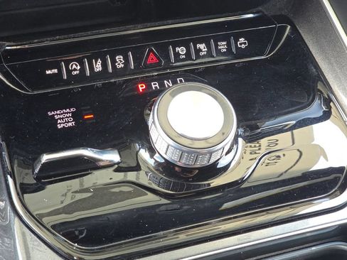 Used 2022 Jeep Wagoneer Series I w/ Convenience Group I AWD/4WD image 20