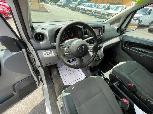Used 2017 Nissan NV200 SV w/ Technology Package FWD image 11