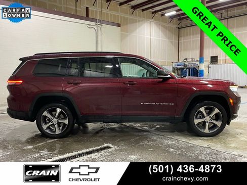 Used 2024 Jeep Grand Cherokee L Limited w/ Trailer Tow Package image 9
