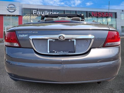 Used 2004 Chrysler Sebring LX FWD image 5