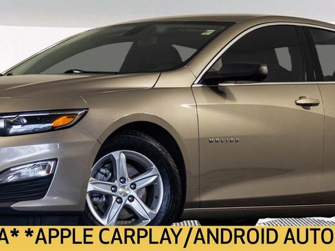 Used 2022 Chevrolet Malibu LS image 2