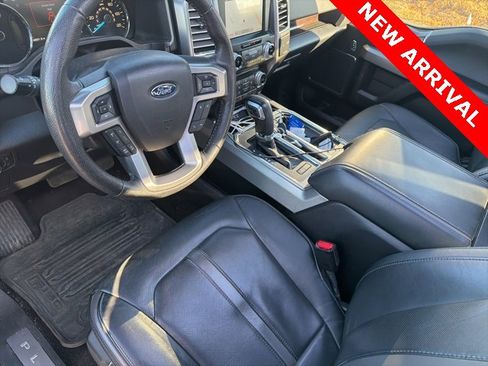 Used 2016 Ford F150 Platinum w/ Equipment Group 701A Luxury image 12