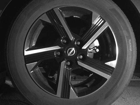 Used 2025 Nissan Sentra SV image 14