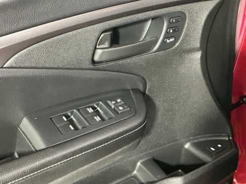 Used 2023 Honda Passport EX-L image 16