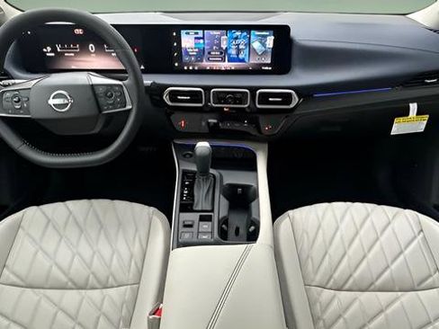 New 2026 Nissan Sentra SL FWD image 11