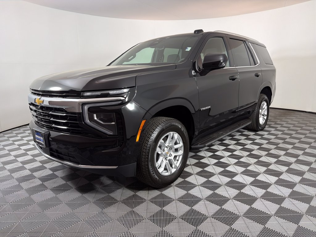 Used 2026 Chevrolet Tahoe LS AWD/4WD image 7
