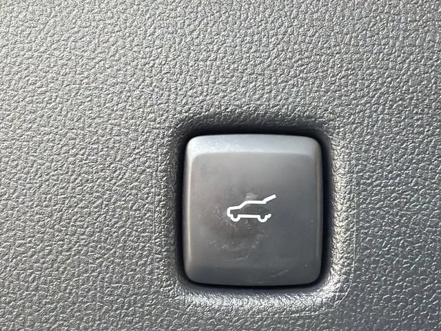 Used 2024 Ford Escape Active w/ Cold Weather Package FWD image 19