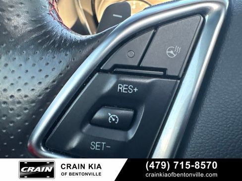 Used 2018 Chevrolet Camaro LT RWD image 25