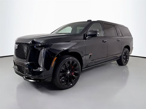 Used 2025 Cadillac Escalade ESV V w/ LPO, ONYX Package image 10