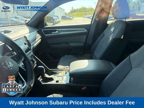 Used 2023 Volkswagen Atlas Cross Sport SE w/ Black Wheel Package FWD image 11