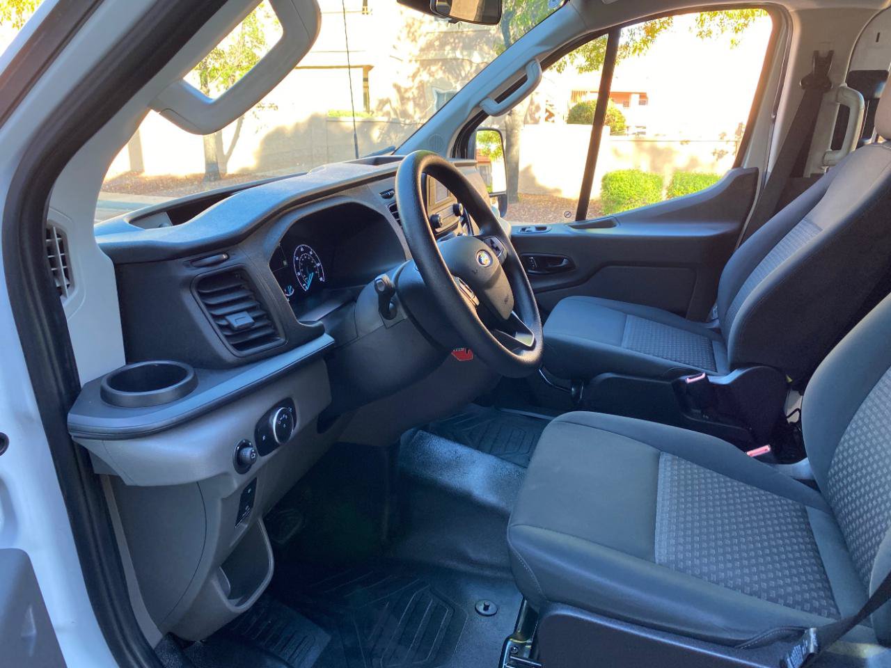 Used 2025 Ford Transit 250 Low Roof w/ Exterior Upgrade Package RWD image 29