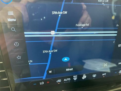 Used 2023 Ford Transit 350 XLT image 18