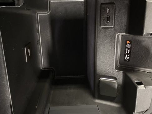 Certified 2024 GMC Sierra 1500 AT4 w/ AT4 Premium Package AWD/4WD image 50